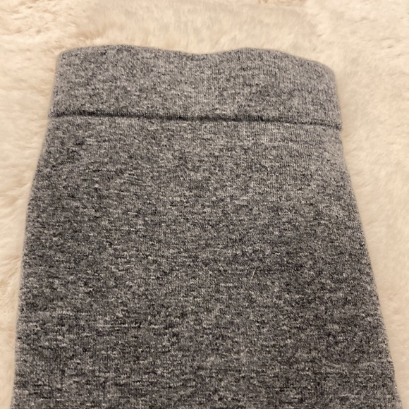 SPANX Look At Me Now Seamless Leggings S/P - Picture 6 of 9